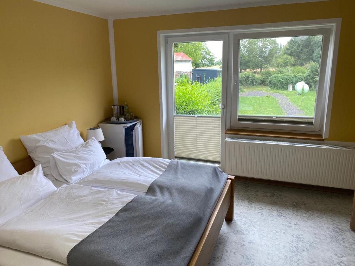 Vorsicht Hotel Deyelsdorf Ngoại thất bức ảnh