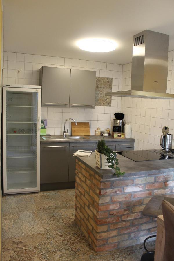 Vorsicht Hotel Deyelsdorf Ngoại thất bức ảnh
